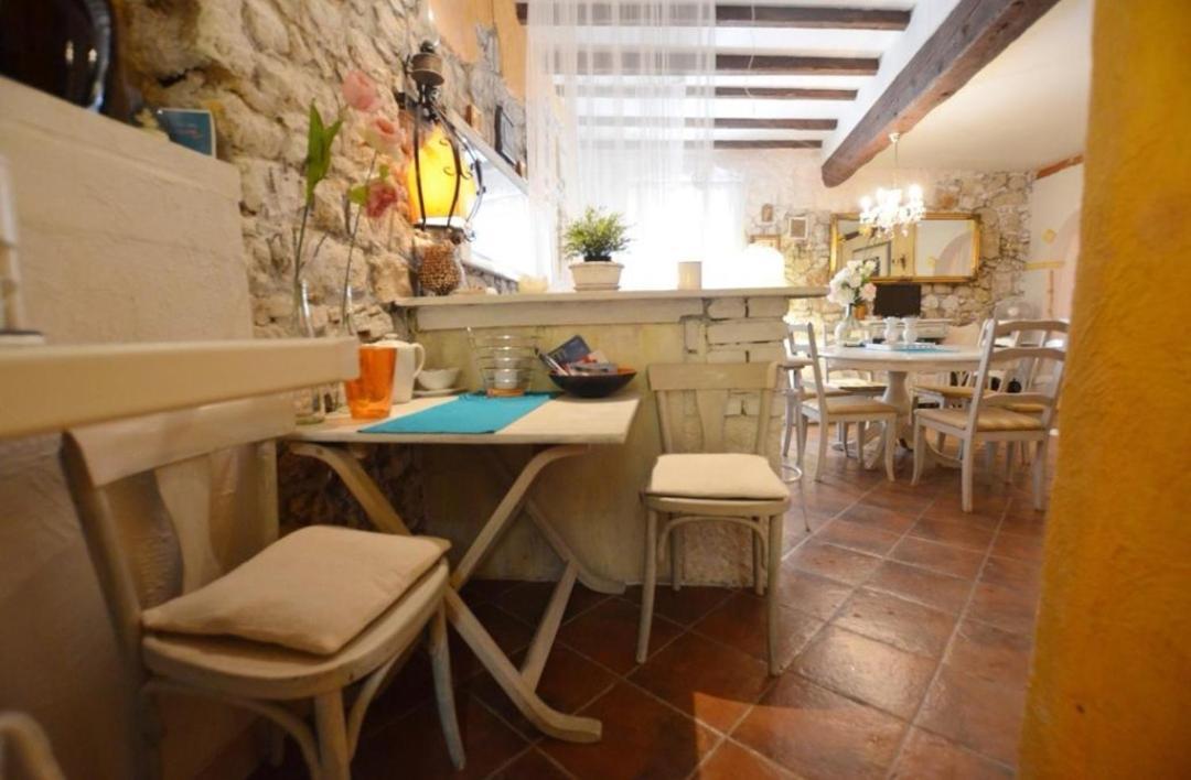Apartament Studio Antique Rovinj Zewnętrze zdjęcie